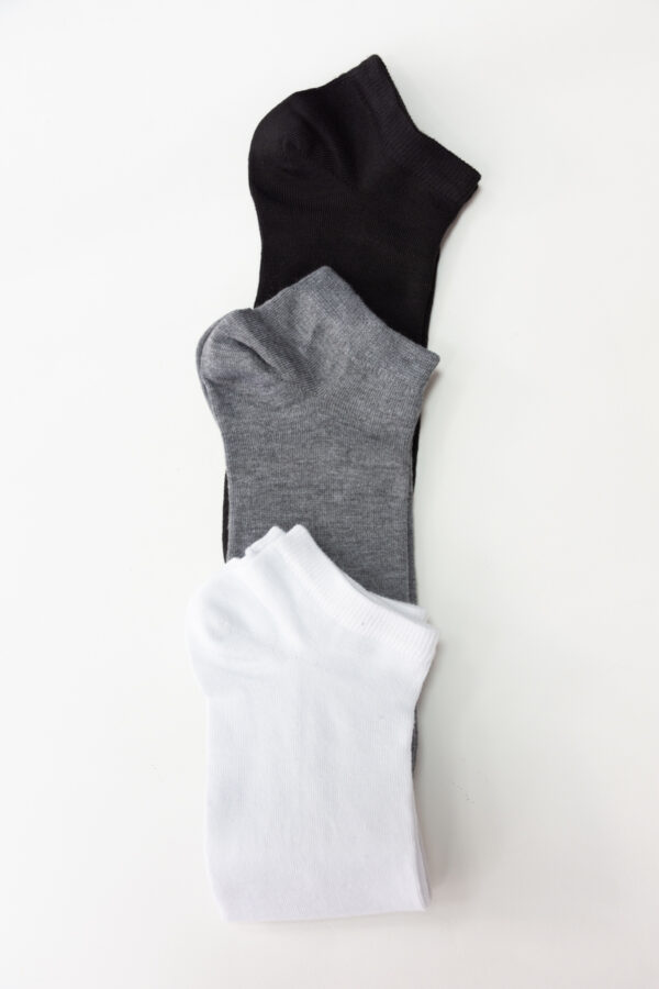 socks monochrome
